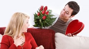 Ingin Tampil Memukau di Hari Valentine? Pakai Warna Merah